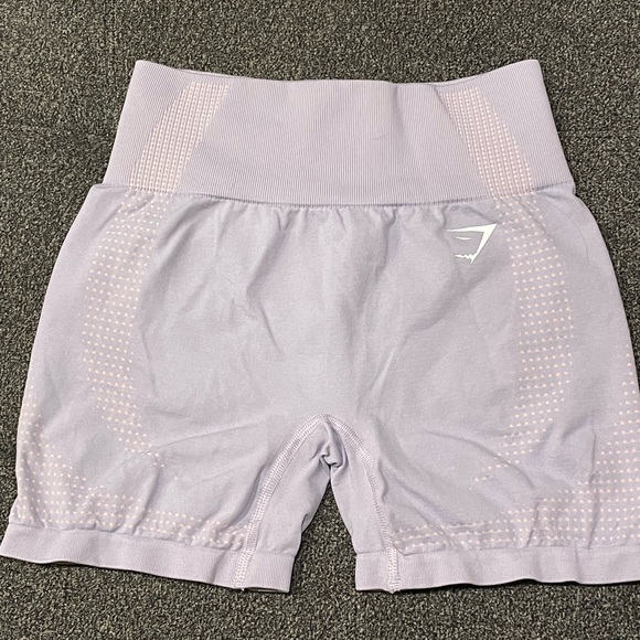 Gymshark sat VITAL SEAMLESS 2.0 CROP TOP and shorts set. - Picture 6 of 6